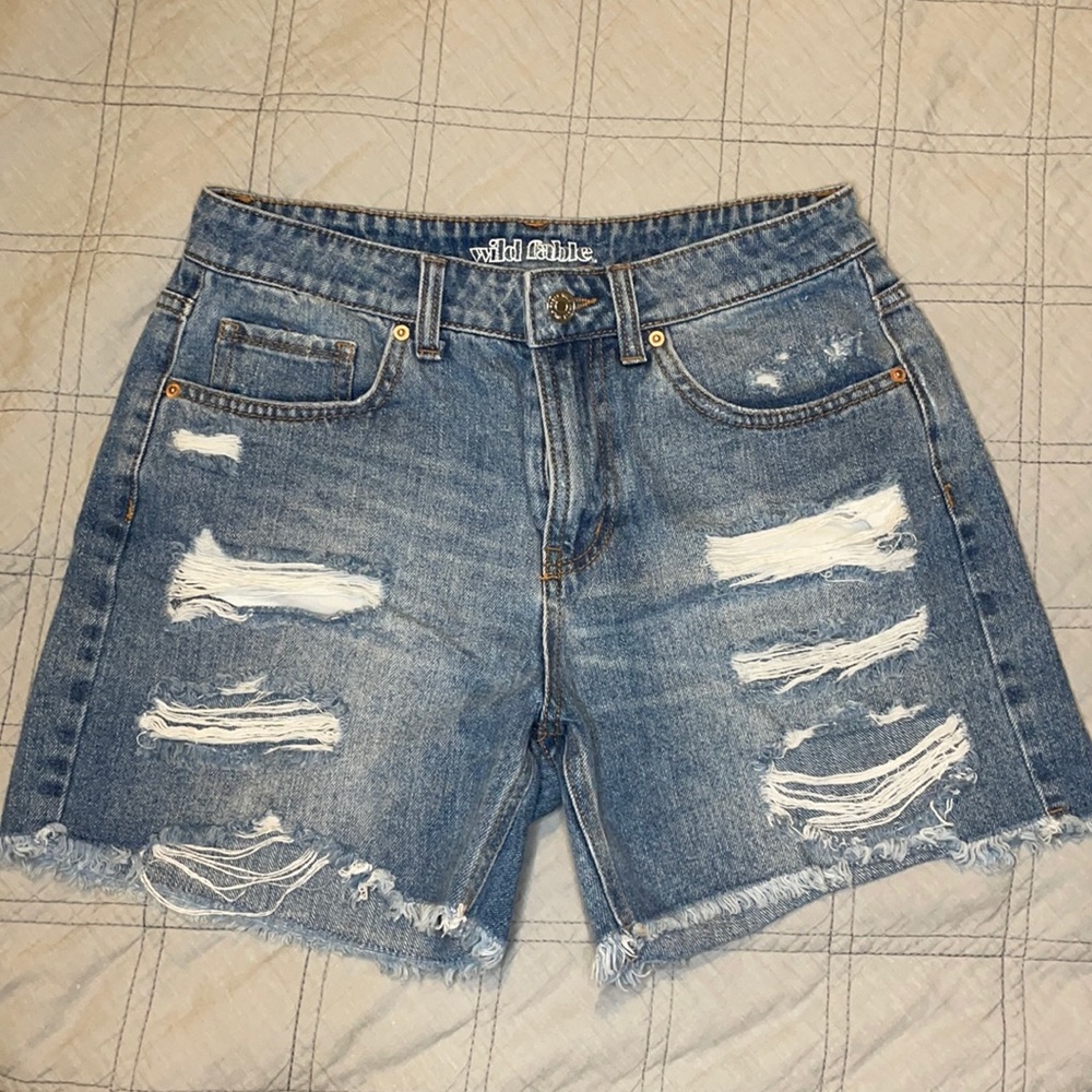 Wild fable high rise short